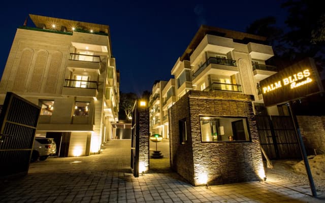 Sterling Palm Bliss - Rishikesh