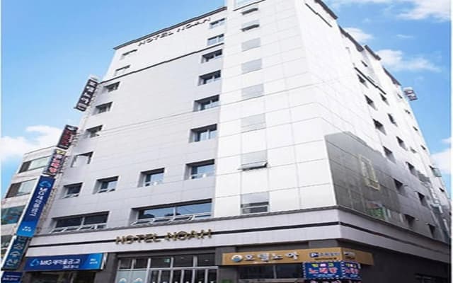 Hotel Noah