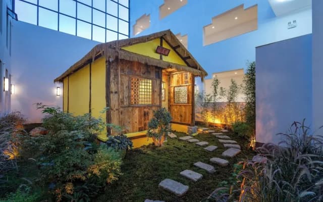 Lijiang Snow Mountain Bengu Hotel (Shuhe Ancient Town Branch)