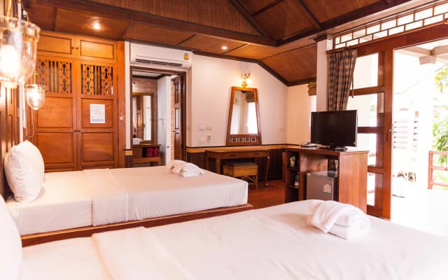 Coco Palm Beach Resort