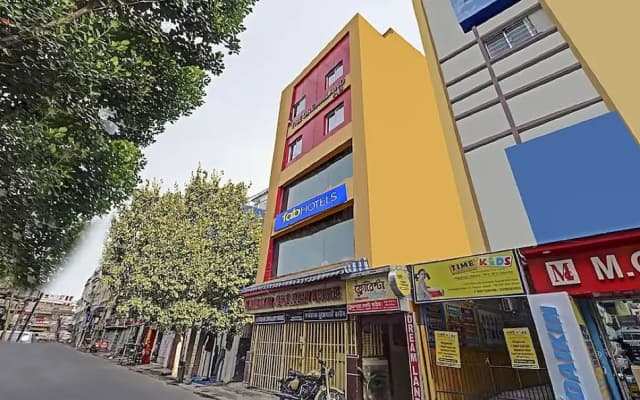 Fabhotel Dreamland