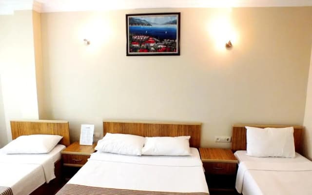 Ece Hotel