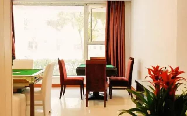 Chengmao Intoxication Hot Spring Hotel