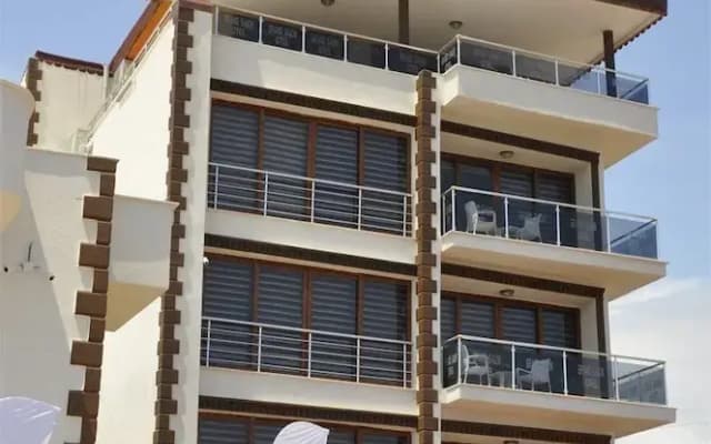 Saon Hotel