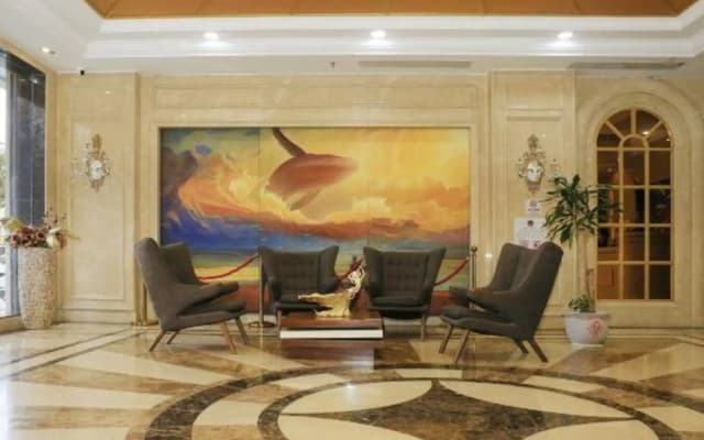 Longmen Wuzhou Hotel