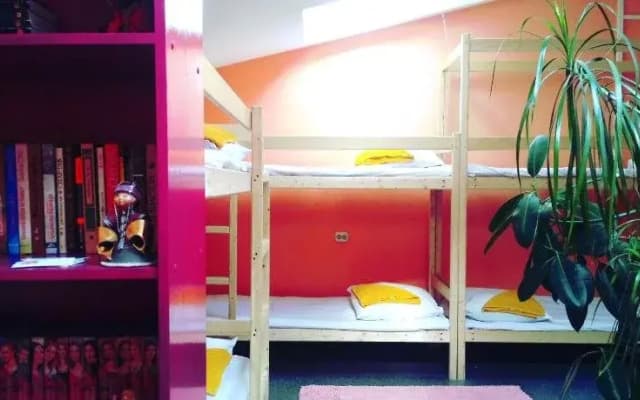 Hostel Like