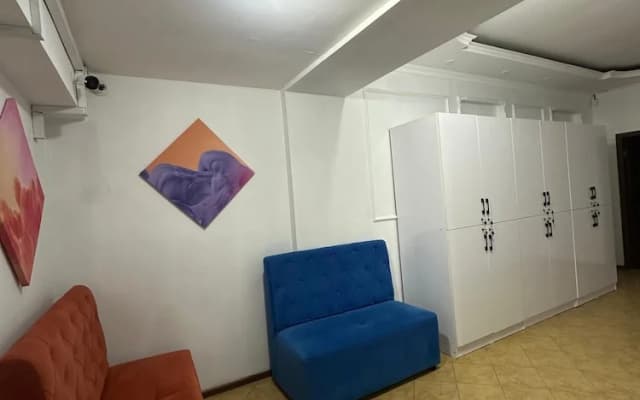 Rooms Tolebi.