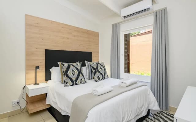San Lameer Villa Rentals  2609