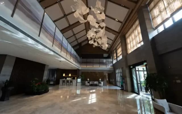 The Lucid Resort Deqing