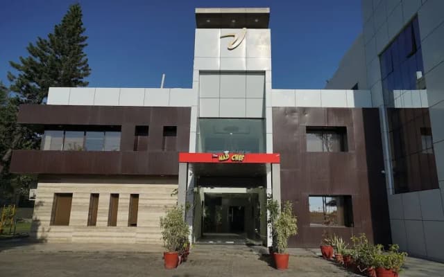 Hotel Varay Express