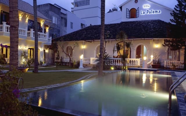 La Paloma Villa
