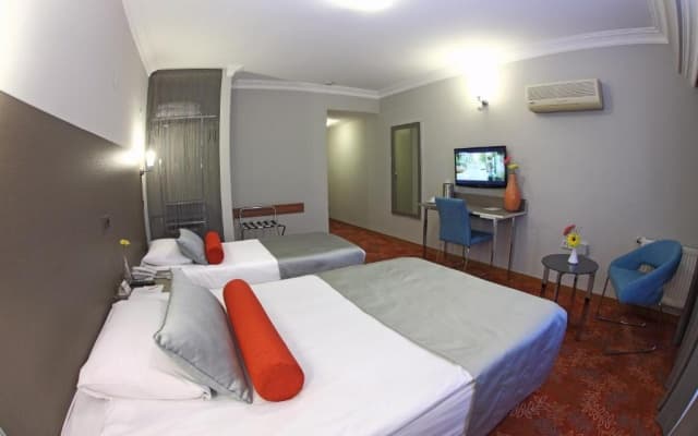 Arma Hotel