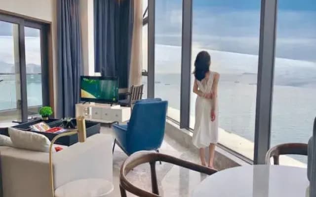 Yuekai Hotel