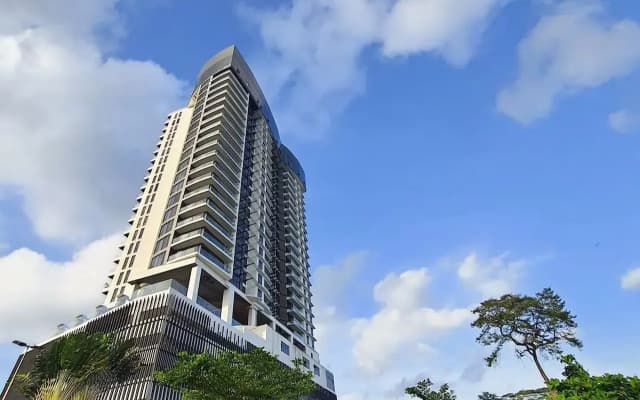 The Straits Suites & Residences