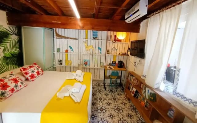 Mell10 House