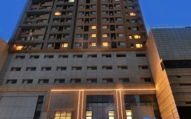 Yishan Peninsula Hotel (Shenyang International Convention and Exhibition Center)