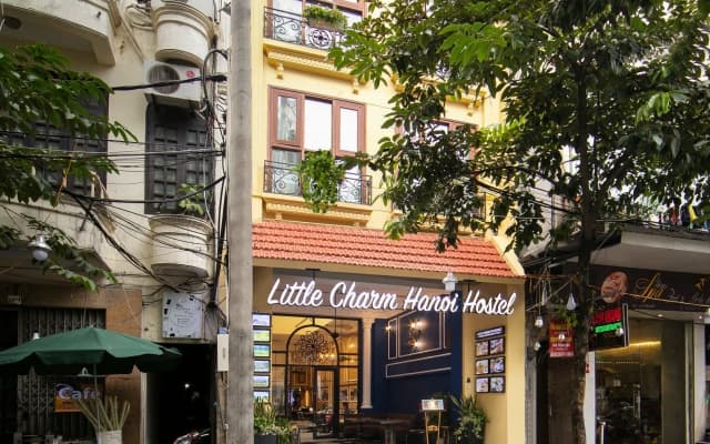 Little Charm Hanoi Hostel