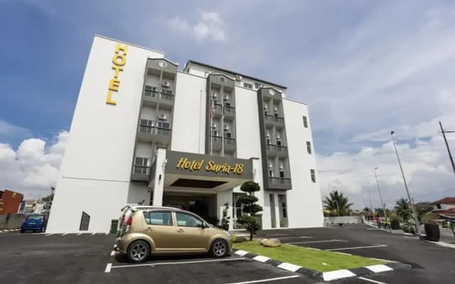 Hotel Suria 18