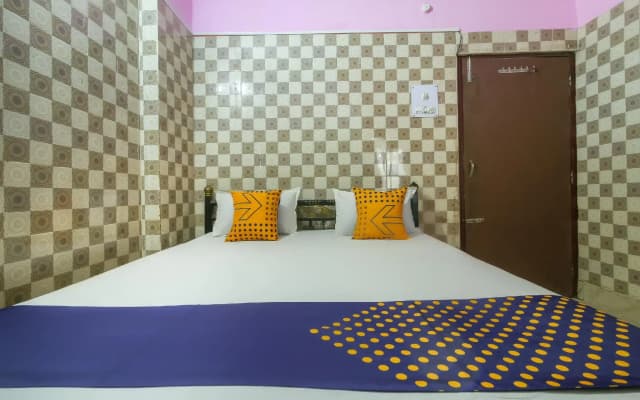 SPOT ON 65101 Rajdhani Rest House