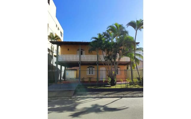Casa 5 Quartos, Ampla, A 100 Metros Da Praia. Amigos E Família São Bem Vindos A