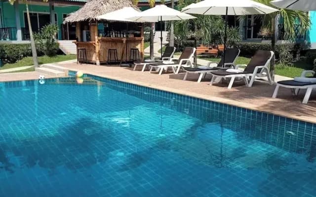 Tum Mai Kaew Lanta Resort