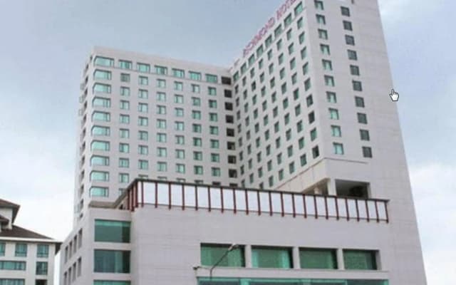 Grand Richmond Stylish Convention Hotel