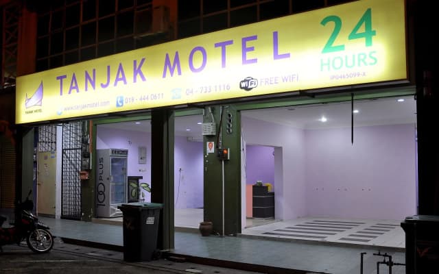 Tanjak Motel - Hostel