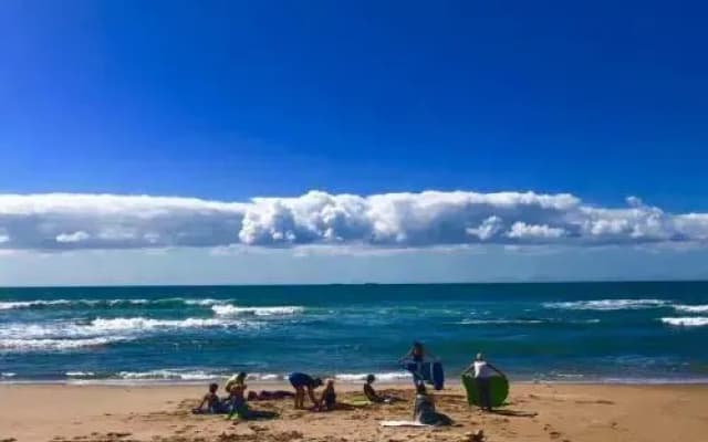 Nakai Beach Homestay