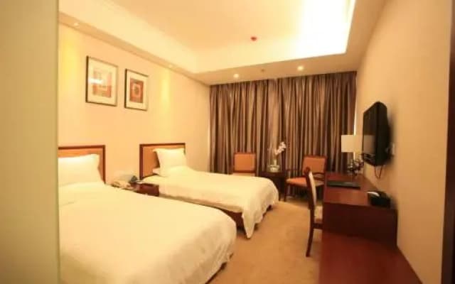 GreenTree Inn Shanxi Jinzhong JieXiu Railway Station Express Hotel