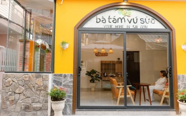Ba Tam Vu Sua