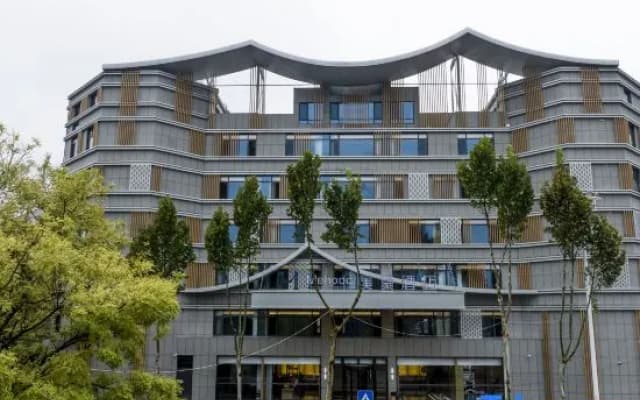 Zoucheng Mehood Hotel (Yishan North Road Sports Park)