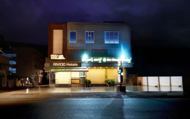Hotel Bv Colours By Rivido
