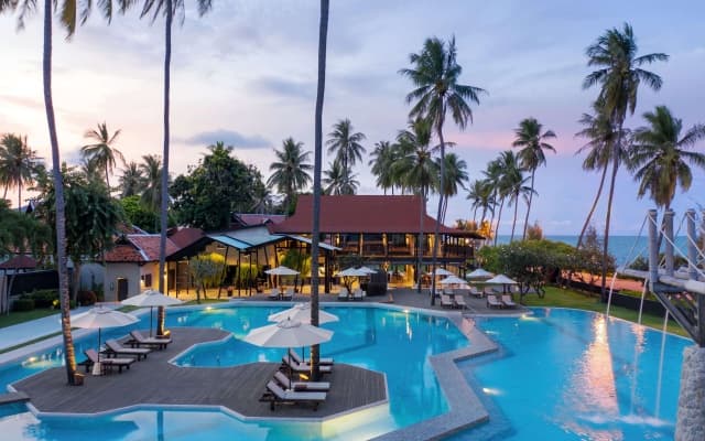 Курортный отель Wyndham Hua Hin Pranburi Resort & Villas