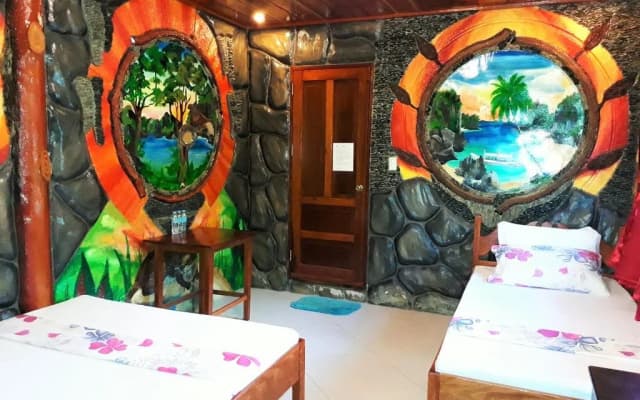 Ausan Beach Front Cottage and Restaurant