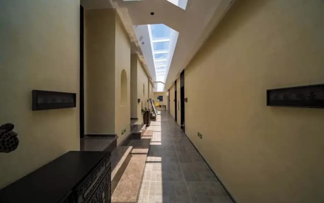 Yasong Jianwen Resort Hotel