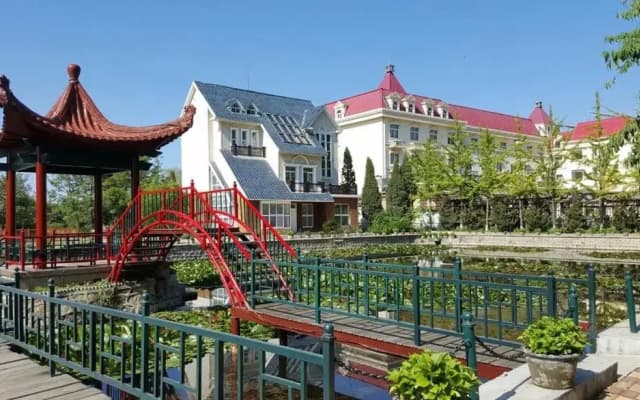 7 Days Premium Beidaihe Geziwo Park