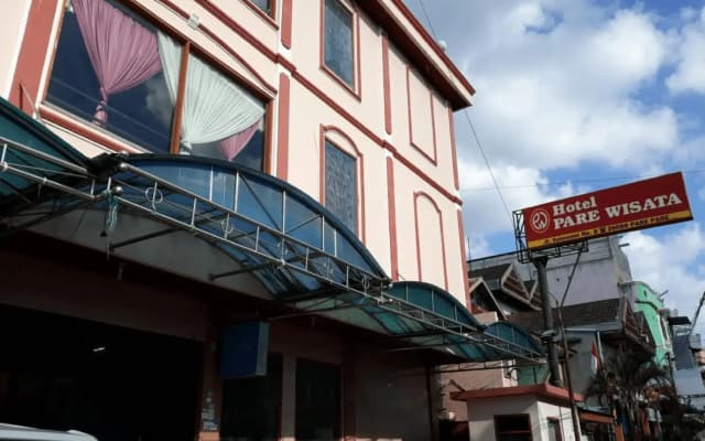 Hotel Parewisata