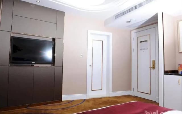 Wuhua Intenational Hotel
