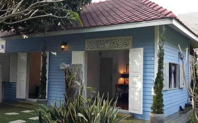 OYO 554 Old Town Boutique Hostel