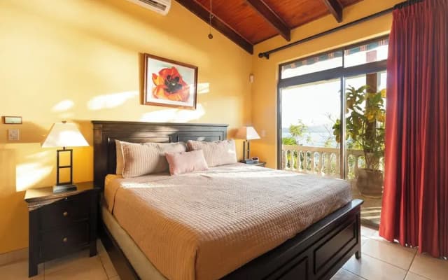 Oceanview Villa with Wrap-Around Terrace, Private Pool, Hot Tub, and Guesthouse