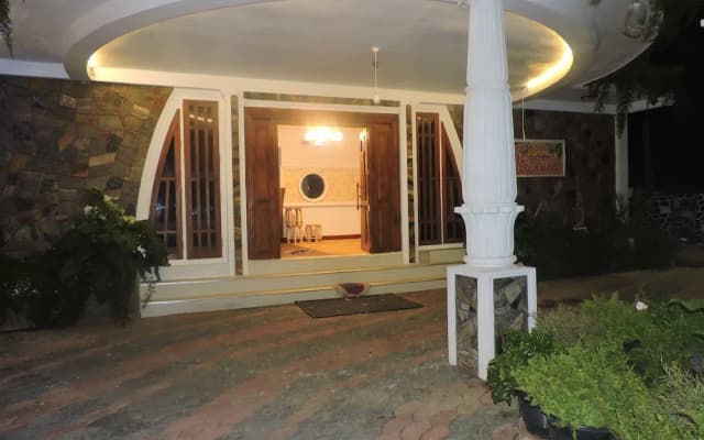 White Tower Villa  Sri Lanaka