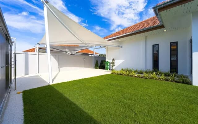 New Modern 3 Bedroom Villa MB35