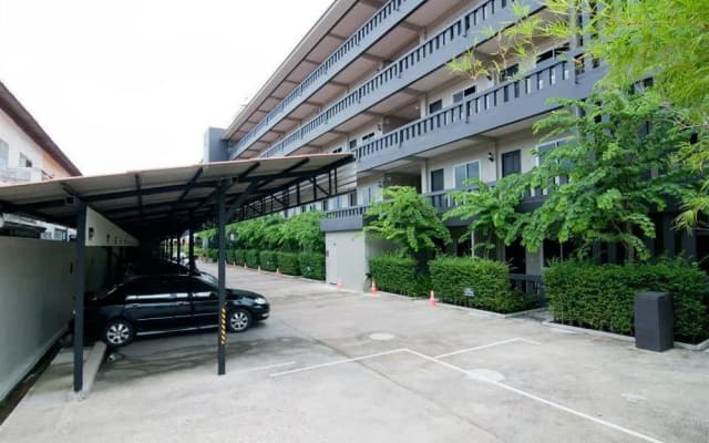 Ploen Pattaya Residence by Tolani