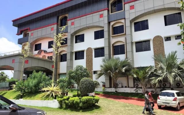 Hamara Hotel