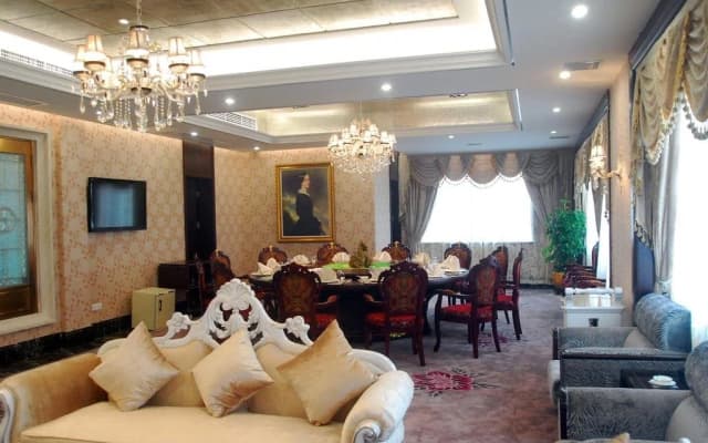 Huadu International Hotel