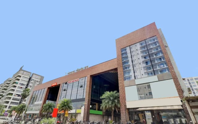 OYO Flagship 70173 Hotel Cozy Rooms