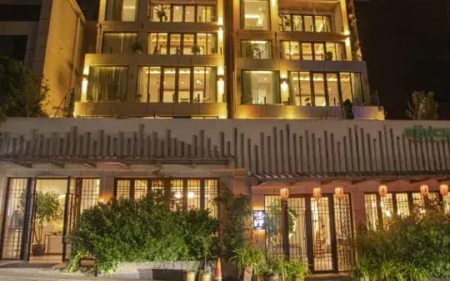 Dali Xianyun listens to the moon wild luxury full-end sea view designer vacation beauty hotel