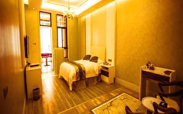 Haoli Holiday Hotel