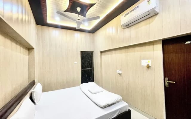 Hotel DEV VILLA GUEST HOUSE - VARANASI