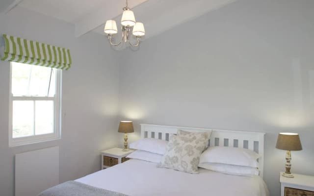 Paul Wallace Wines and Guest Cottages